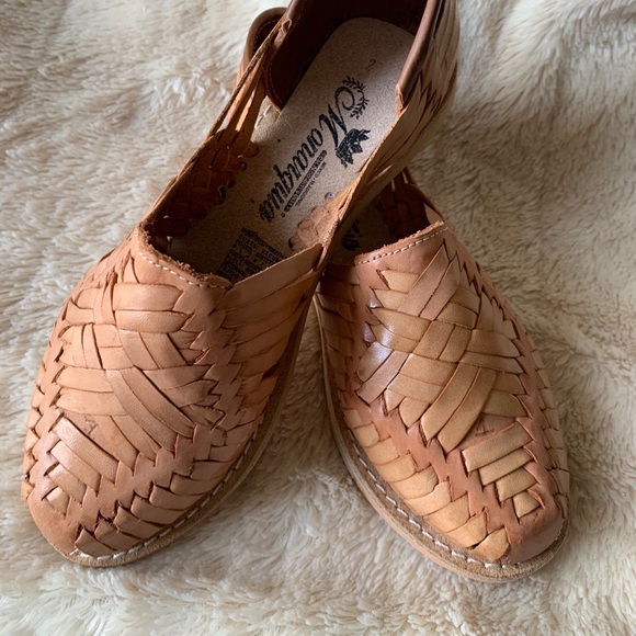 Women’s huarache - Picture 2 of 9